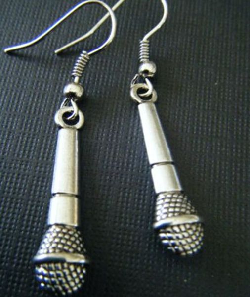 zinc alloy antique silver karaoke microphone charm dangle earrings vintage fashion women girls jewelry valentine's day present 20 pair
zinc alloy antique silver karaoke microphone charm dangle earrings vintage fashion women girls jewelry valentine's day present 20 pair
