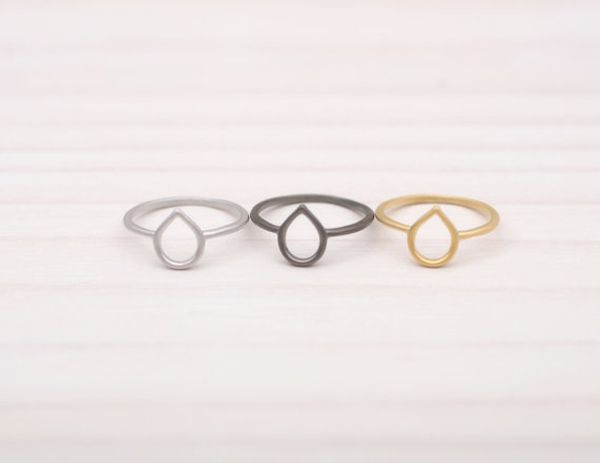 30pcs simple tiny waterdrop ring open teardrop ring cute outline raindrop rings water tear rain drop ring for women, Golden;silver
30pcs simple tiny waterdrop ring open teardrop ring cute outline raindrop rings water tear rain drop ring for women, Golden;silver