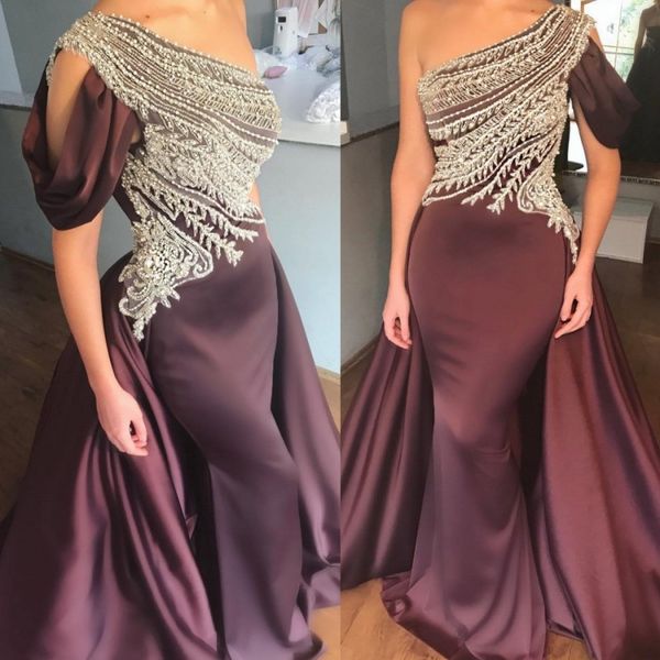 one shoulder mermaid overskirts dresses evening wear lace appliqued crystal prom gowns burgundy formal special occasion party dress, Black;red
one shoulder mermaid overskirts dresses evening wear lace appliqued crystal prom gowns burgundy formal special occasion party dress, Black;red