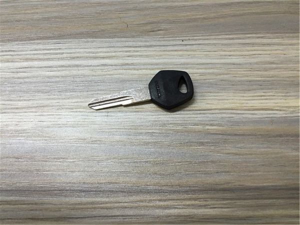 for suzuki motorcycle accessories / gsx denway / gt junchi qs125-5 / blank keys / backup / keys embryo /
for suzuki motorcycle accessories / gsx denway / gt junchi qs125-5 / blank keys / backup / keys embryo /