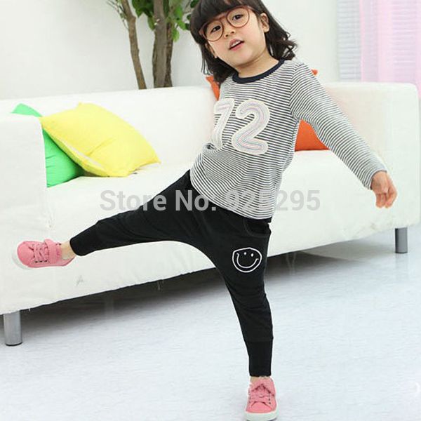 wholesale-toddler girls cotton harem pants smile pattern bottoms casual trousers 1-6y, Blue
wholesale-toddler girls cotton harem pants smile pattern bottoms casual trousers 1-6y, Blue