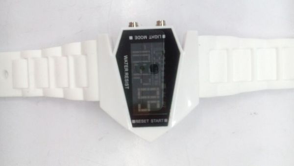 wholesale 100pcs/lot mix 6colors fighter watches b-2 stealth bomber shape fighter watches sports led aircraft silicone watch lw007, Slivery;brown
wholesale 100pcs/lot mix 6colors fighter watches b-2 stealth bomber shape fighter watches sports led aircraft silicone watch lw007, Slivery;brown