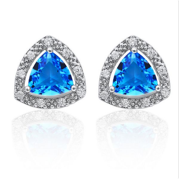 triangle shape stud earrings luxury bright zircon copper micro inlaid jewelry fashion crystal earrings jewelry for women 1404, Golden;silver
triangle shape stud earrings luxury bright zircon copper micro inlaid jewelry fashion crystal earrings jewelry for women 1404, Golden;silver