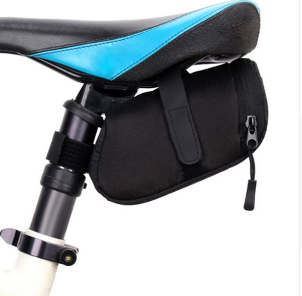 600d nylon bicycle bike waterproof storage saddle bag seat cycling tail rear pouch outdoor bicycle bicicleta back bag seat bag
600d nylon bicycle bike waterproof storage saddle bag seat cycling tail rear pouch outdoor bicycle bicicleta back bag seat bag