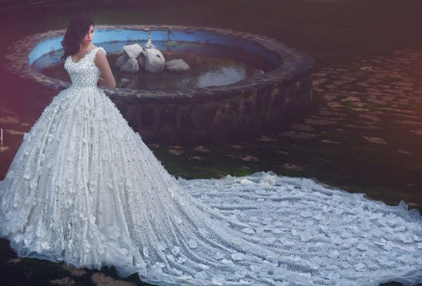 luxury wedding dresses 2021 lace 3d-floral appliques wedding dress vintage wedding gowns sweetheart beaded princess bridal gowns, White
luxury wedding dresses 2021 lace 3d-floral appliques wedding dress vintage wedding gowns sweetheart beaded princess bridal gowns, White