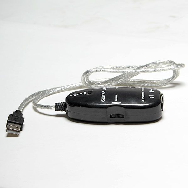 Новая запись PC / MAC с CD-драйвером Гитара к интерфейсу USB Кабель связи высокого качества
Новая запись PC / MAC с CD-драйвером Гитара к интерфейсу USB Кабель связи высокого качества