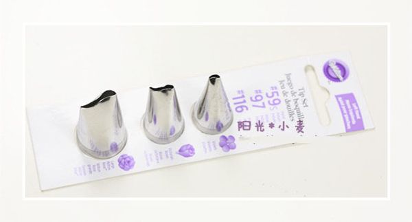 wholesale- usa import wilton 59s/97/116 petals piping mouth the left hand mouth petal cake piping nozzles ing
wholesale- usa import wilton 59s/97/116 petals piping mouth the left hand mouth petal cake piping nozzles ing