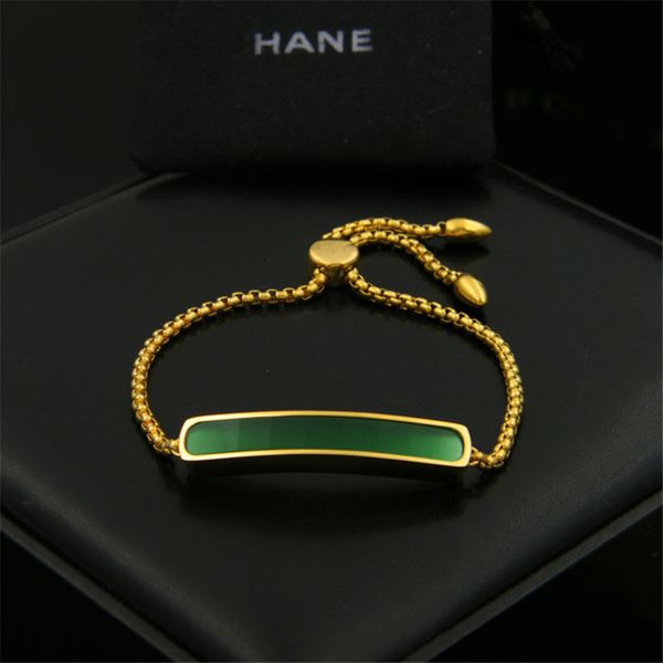 Stylish Custom Charm Bracelets Brand New Fashion Jewelry Gold Charm Bracelets Top Quality Green Charm Bracelets MNBS001
Stylish Custom Charm Bracelets Brand New Fashion Jewelry Gold Charm Bracelets Top Quality Green Charm Bracelets MNBS001