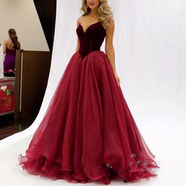 2016 vestidos de novia evening dresses long women wear robe de soiree sweetheart a linevelvet organza dark red party prom gowns, Black;red
2016 vestidos de novia evening dresses long women wear robe de soiree sweetheart a linevelvet organza dark red party prom gowns, Black;red