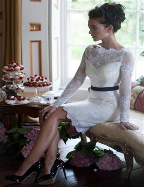 new charming white and black short sheath wedding gown long sleeve bateau neck black belt lace bridal dress custom made
new charming white and black short sheath wedding gown long sleeve bateau neck black belt lace bridal dress custom made