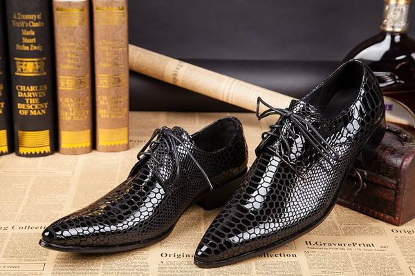 new arrival designer crocodile pattern mens black dress shoes fashion lacing patent leather pointed toe leisure shoes 38-46
new arrival designer crocodile pattern mens black dress shoes fashion lacing patent leather pointed toe leisure shoes 38-46