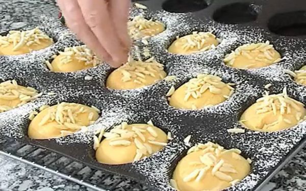 halloween silicone 4inch bun baking pan 15 loaves non -stick perforated mold round sandwich bread roll muffin pastry pie tart
halloween silicone 4inch bun baking pan 15 loaves non -stick perforated mold round sandwich bread roll muffin pastry pie tart