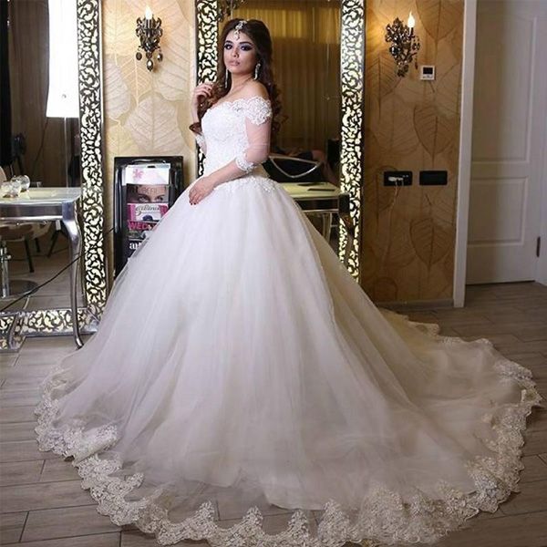 gorgeous arabic wedding dress puffy ball gown off the shoulder lace appliques corset back bridal gowns custom made bride wear train, White
gorgeous arabic wedding dress puffy ball gown off the shoulder lace appliques corset back bridal gowns custom made bride wear train, White