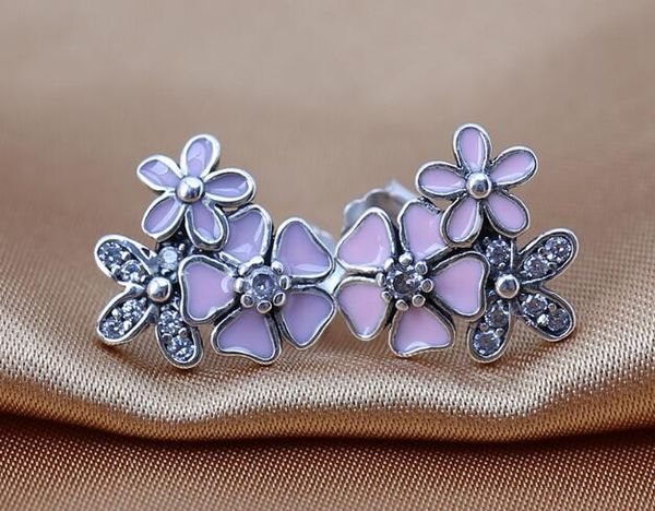 earrings 100% 925 sterling silver stud earrings with clear cz flowers fits for pandora charms jewelry diy wholesale gift 2016 newest, Golden;silver
earrings 100% 925 sterling silver stud earrings with clear cz flowers fits for pandora charms jewelry diy wholesale gift 2016 newest, Golden;silver