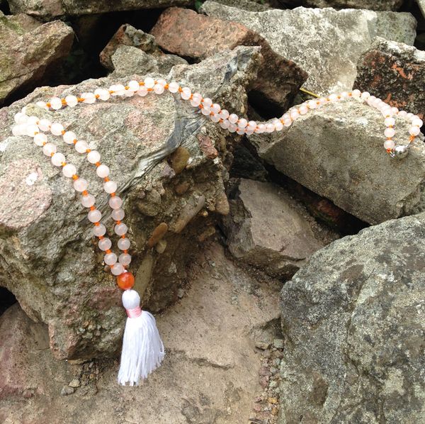 st0199 108 mala bead necklace women rose quartz knotted necklace yoga tassel necklace with magnetic clasp new fancy rosary, Silver
st0199 108 mala bead necklace women rose quartz knotted necklace yoga tassel necklace with magnetic clasp new fancy rosary, Silver