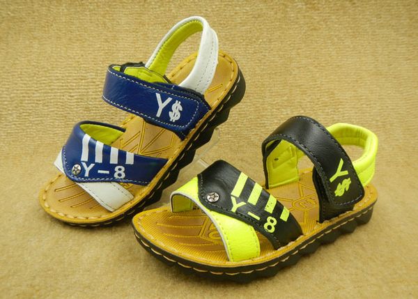 2016 детские сандалии супер волокна кожаные ботинки детская обувь размер 21-25 1 лот = 5 пар, Black;red
2016 детские сандалии супер волокна кожаные ботинки детская обувь размер 21-25 1 лот = 5 пар, Black;red