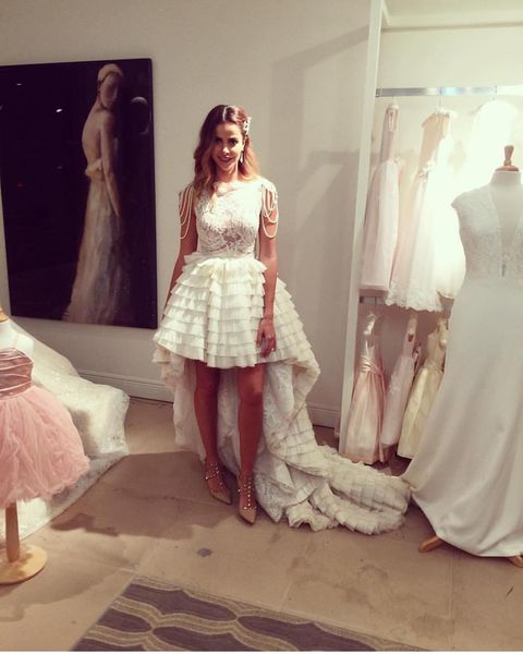 custom made a-line hi-lo tiered fashionable wedding dresses with lace applique bead cap sleeve bridal gowns exquisite chic, White
custom made a-line hi-lo tiered fashionable wedding dresses with lace applique bead cap sleeve bridal gowns exquisite chic, White
