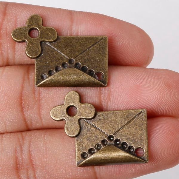 wholesale vintage charms antique bronze plated mixed books charms pendant fit bracelets necklace diy metal jewelry making jew, Bronze;silver
wholesale vintage charms antique bronze plated mixed books charms pendant fit bracelets necklace diy metal jewelry making jew, Bronze;silver