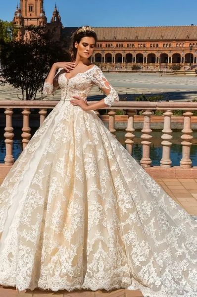 arabic dubai full lace long sleeves a line wedding dresses 2021 sweetheart backless court train wedding bridal gowns, White
arabic dubai full lace long sleeves a line wedding dresses 2021 sweetheart backless court train wedding bridal gowns, White
