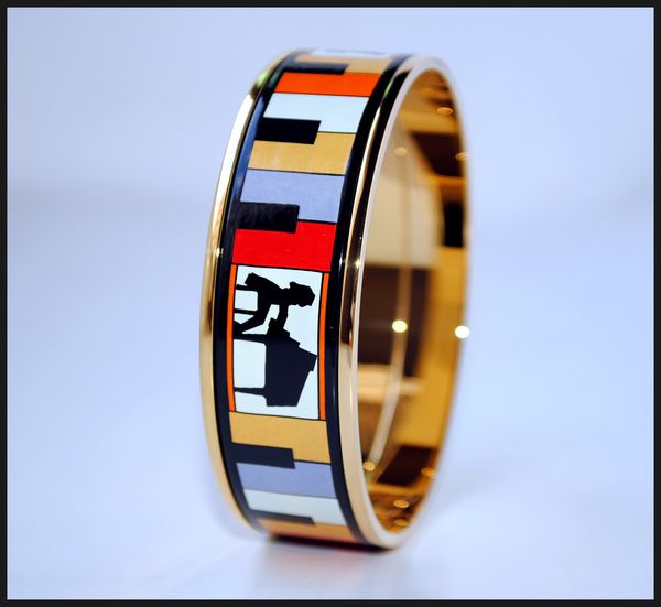 playing music series 18k gold-plated enamel bangle bracelet for woman bracelets bangles width 20mm fashion jewelry, Black
playing music series 18k gold-plated enamel bangle bracelet for woman bracelets bangles width 20mm fashion jewelry, Black