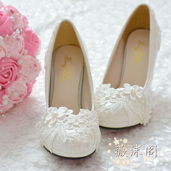 handmade wedding shoes white pearl embroidery wedding shoe lace high-heeled shoes wedding bridesmaid dress shoes bride, Black
handmade wedding shoes white pearl embroidery wedding shoe lace high-heeled shoes wedding bridesmaid dress shoes bride, Black