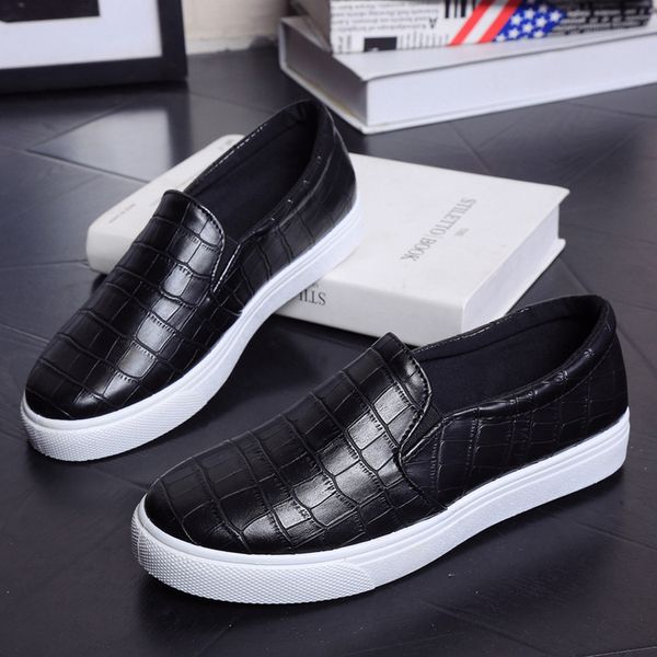 2016 Весна Женщины Мокасины Крокодил Полоса Платформы Квартиры Комфортно Скольжен
2016 Весна Женщины Мокасины Крокодил Полоса Платформы Квартиры Комфортно Скольжен