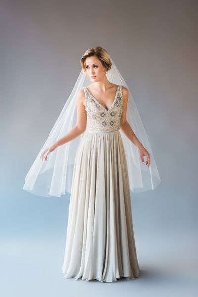 lace wedding veils two layers white ivory cut edge veil for wedding wholesale bridal accesories bridal veils white, Black
lace wedding veils two layers white ivory cut edge veil for wedding wholesale bridal accesories bridal veils white, Black