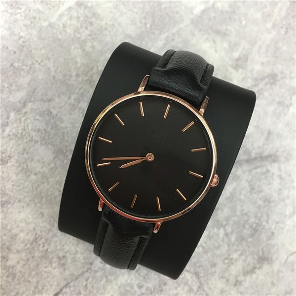 высочайшее качество роскошные женщины мужчины часы натуральная кожа черный военный кварц леди часы спортивные часы 15 шт. dhl бесплатно любо, Slivery;brown
высочайшее качество роскошные женщины мужчины часы натуральная кожа черный военный кварц леди часы спортивные часы 15 шт. dhl бесплатно любо, Slivery;brown