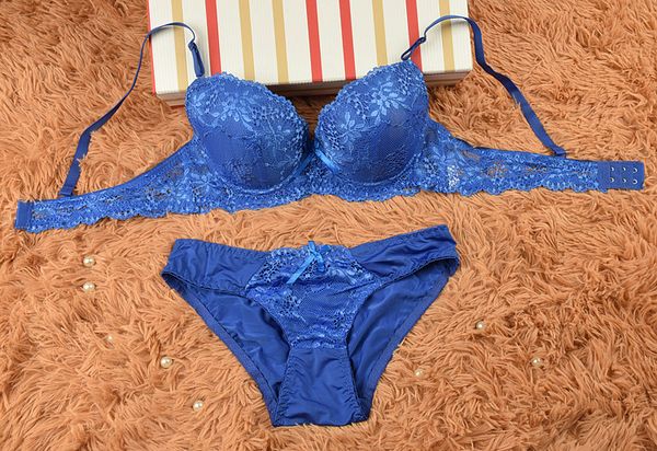 wholesale-2016 new 3/4 cup bra briefs set push up adjusted-straps floral sexy lace underwear set brassiere 80bc 85bc 90bc 95bc, Red;black
wholesale-2016 new 3/4 cup bra briefs set push up adjusted-straps floral sexy lace underwear set brassiere 80bc 85bc 90bc 95bc, Red;black