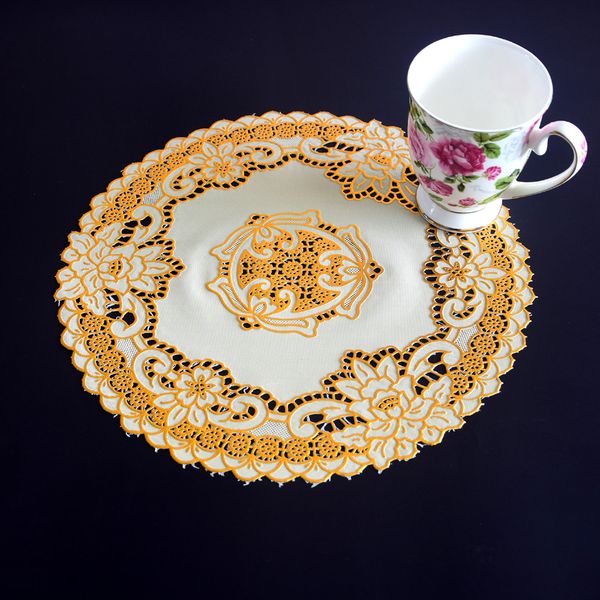 wholesale- 30cm modern gold pvc placemats for table place mat plate pad cup pot dining round lace coffee doily kitchen tableware
wholesale- 30cm modern gold pvc placemats for table place mat plate pad cup pot dining round lace coffee doily kitchen tableware
