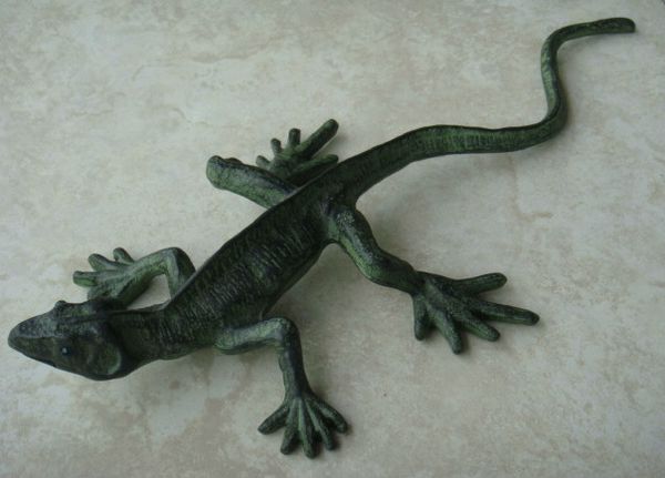 american country style painted lizard decoration cast iron color painting animal figurine garden yard ornament vintage crafts dark green
american country style painted lizard decoration cast iron color painting animal figurine garden yard ornament vintage crafts dark green