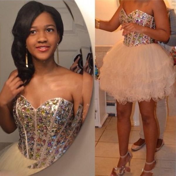 Backless Mini Homecoming Dresses 2019 Fashion Sexy Short Prom Dresses With Sparkle Crystal Beading Tulle Party Dress Robe de soiree
Backless Mini Homecoming Dresses 2019 Fashion Sexy Short Prom Dresses With Sparkle Crystal Beading Tulle Party Dress Robe de soiree