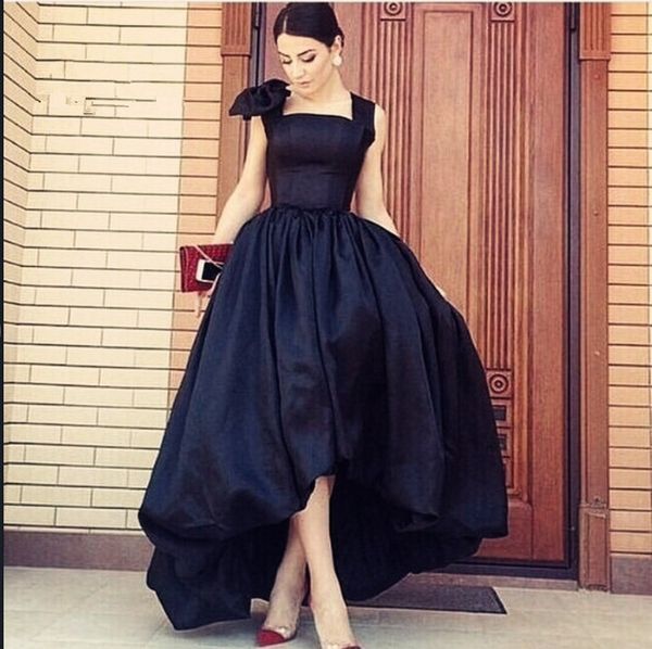 2019 Latest Elegant Front Short Long Back Black Taffeta Prom Dresses With Flowers Boat Neck Tank Women Formal Party Dress Custom Made Cheap
2019 Latest Elegant Front Short Long Back Black Taffeta Prom Dresses With Flowers Boat Neck Tank Women Formal Party Dress Custom Made Cheap