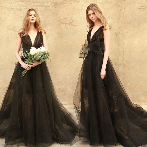 new arrival gothic a line wedding dresses deep v neck backless black bridal gowns sheer tulle sweep train vestido de noiva, White
new arrival gothic a line wedding dresses deep v neck backless black bridal gowns sheer tulle sweep train vestido de noiva, White