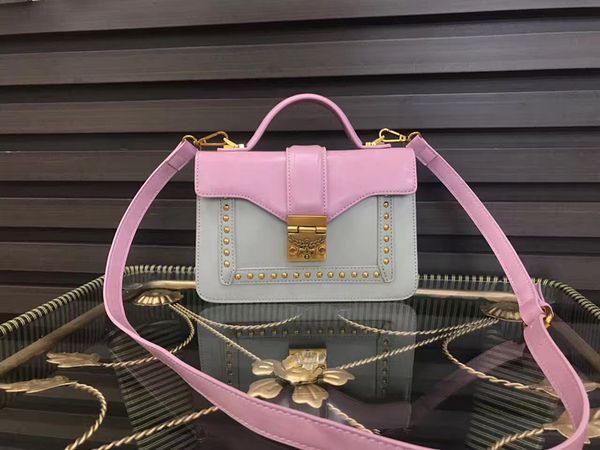new trend of retro rivet lock handbag shoulder two-tone fashion popular messenger bag 5 colors
new trend of retro rivet lock handbag shoulder two-tone fashion popular messenger bag 5 colors