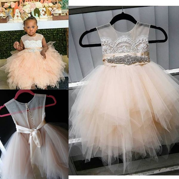 lovely baby girls birthday party dresses 2016 sheer neck lace applique beaded tiered tulle flower girl dresses back covered buttons dress, White;blue
lovely baby girls birthday party dresses 2016 sheer neck lace applique beaded tiered tulle flower girl dresses back covered buttons dress, White;blue