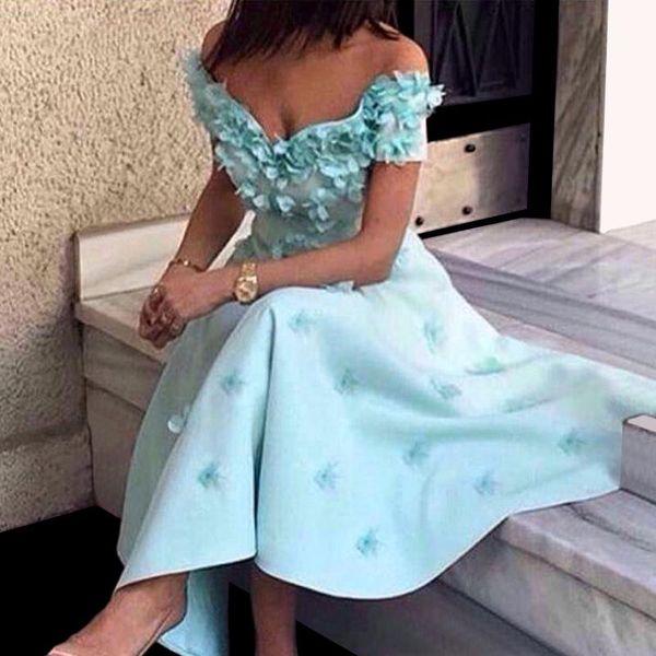 light blue off shoulder prom dresses 2017 flowers applique short sleeves backless evening gowns plus size saudi arabia formal party dresses, Black
light blue off shoulder prom dresses 2017 flowers applique short sleeves backless evening gowns plus size saudi arabia formal party dresses, Black