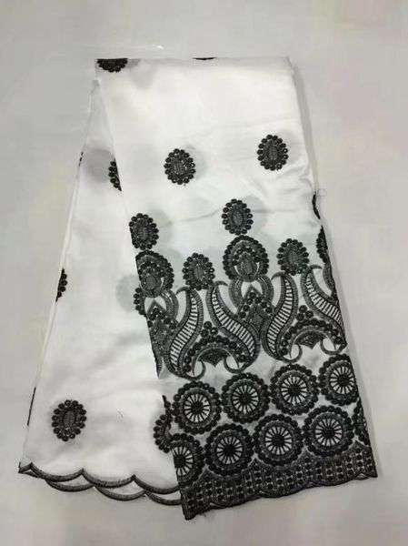 5 yards/pc new fashion white george lace fabric with small black sequins flower african cotton lace for clothes jg3-4, Black;white 
5 yards/pc new fashion white george lace fabric with small black sequins flower african cotton lace for clothes jg3-4, Black;white