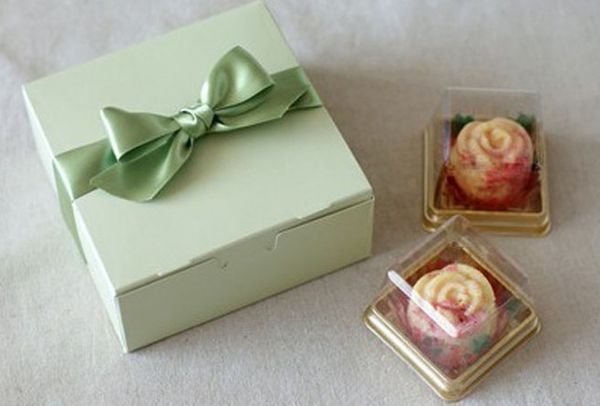 12*12*4.5cm green kraft paper cake box muffin box cookies box pastry box moon cake box wholesale ,cookies box 10pcs/lot ing
12*12*4.5cm green kraft paper cake box muffin box cookies box pastry box moon cake box wholesale ,cookies box 10pcs/lot ing