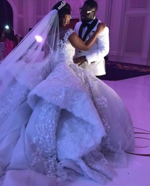 luxury lace ball gown wedding dress off shoulder crystal bridal gowns bohemian plus size lace wedding dress with detachable train, White
luxury lace ball gown wedding dress off shoulder crystal bridal gowns bohemian plus size lace wedding dress with detachable train, White