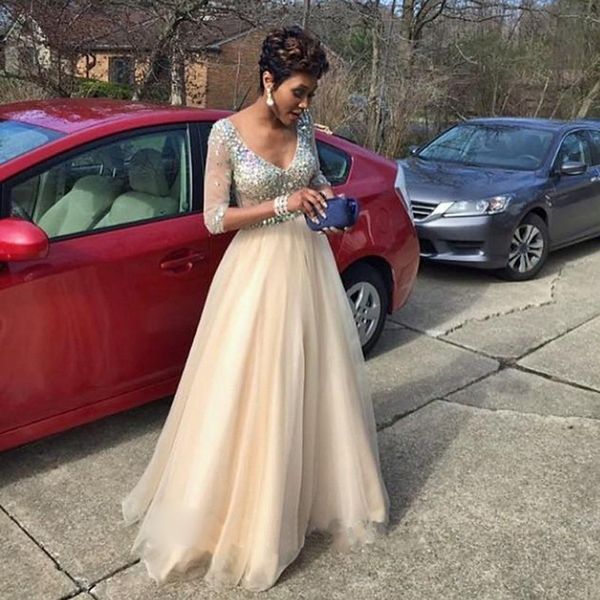 luxury crystal beaded evening dresses sparkle deep v neck evening gowns half long sleeve prom dress sparkle a line party dress custom made, Black;red
luxury crystal beaded evening dresses sparkle deep v neck evening gowns half long sleeve prom dress sparkle a line party dress custom made, Black;red