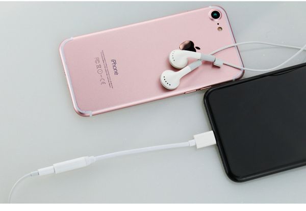 audio cable adapter converter cable lighting to 3.5mm for iphone 7 female earphone headphone jack converter for iphone 6s 7 7 plus aux cabl
audio cable adapter converter cable lighting to 3.5mm for iphone 7 female earphone headphone jack converter for iphone 6s 7 7 plus aux cabl