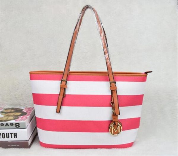 Totes luxuryhandbags555
Totes luxuryhandbags555