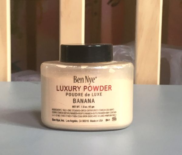ben nye luxury powder 42g new natural face loose powder waterproof nutritious banana brighten long-lasting with series number in stock
ben nye luxury powder 42g new natural face loose powder waterproof nutritious banana brighten long-lasting with series number in stock