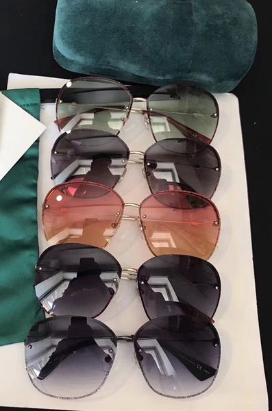 women designer black grey gradient sunglasses 0228 s silver glitter fashion brand sunglass with hard box, White;black
women designer black grey gradient sunglasses 0228 s silver glitter fashion brand sunglass with hard box, White;black