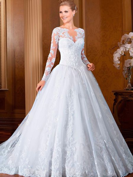 long sleeves tulle a line wedding dresses 2019 appliques bridal gowns button covered back wedding gown, White
long sleeves tulle a line wedding dresses 2019 appliques bridal gowns button covered back wedding gown, White