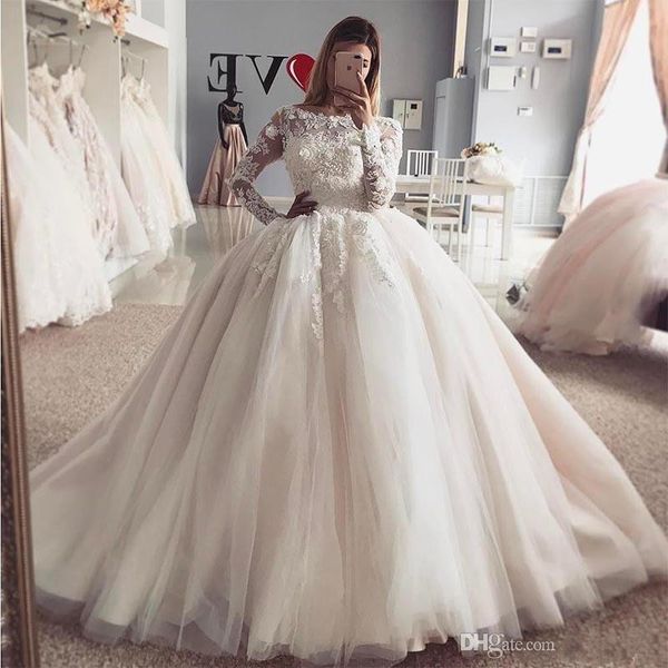 vintage ball gown wedding dresses plus size 2019 winter wedding dress lace wedding dresses bridal gowns with long sleeves, White
vintage ball gown wedding dresses plus size 2019 winter wedding dress lace wedding dresses bridal gowns with long sleeves, White