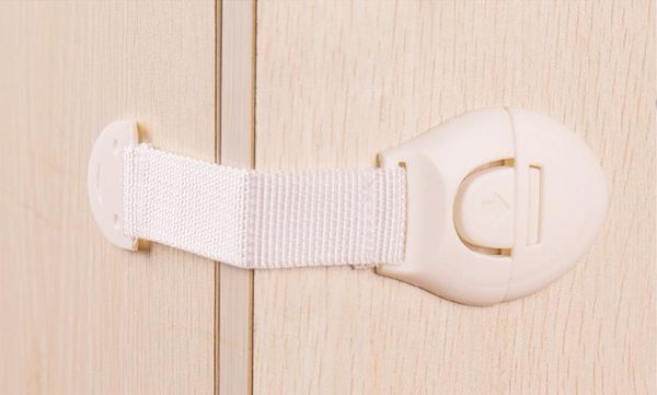 Baby Products Safety Locks Drawer Lock 3M Glue Children Cupboard Door Lock Multi-function Extended Lock Single Piece Packing
Baby Products Safety Locks Drawer Lock 3M Glue Children Cupboard Door Lock Multi-function Extended Lock Single Piece Packing