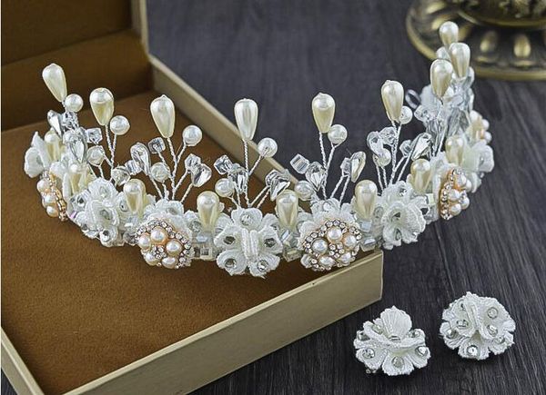 bride headdress wedding accessories lace pearl flowers baroque handmade european and american pearl retro crown wholesale, Slivery;golden
bride headdress wedding accessories lace pearl flowers baroque handmade european and american pearl retro crown wholesale, Slivery;golden