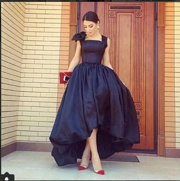 2019 Retro Sleeveless Evening Dresses Sexy Wide Square with Bow Taffeta Satin Evening Formal Gown Prom Dresses Robe de soiree Custom Made
2019 Retro Sleeveless Evening Dresses Sexy Wide Square with Bow Taffeta Satin Evening Formal Gown Prom Dresses Robe de soiree Custom Made